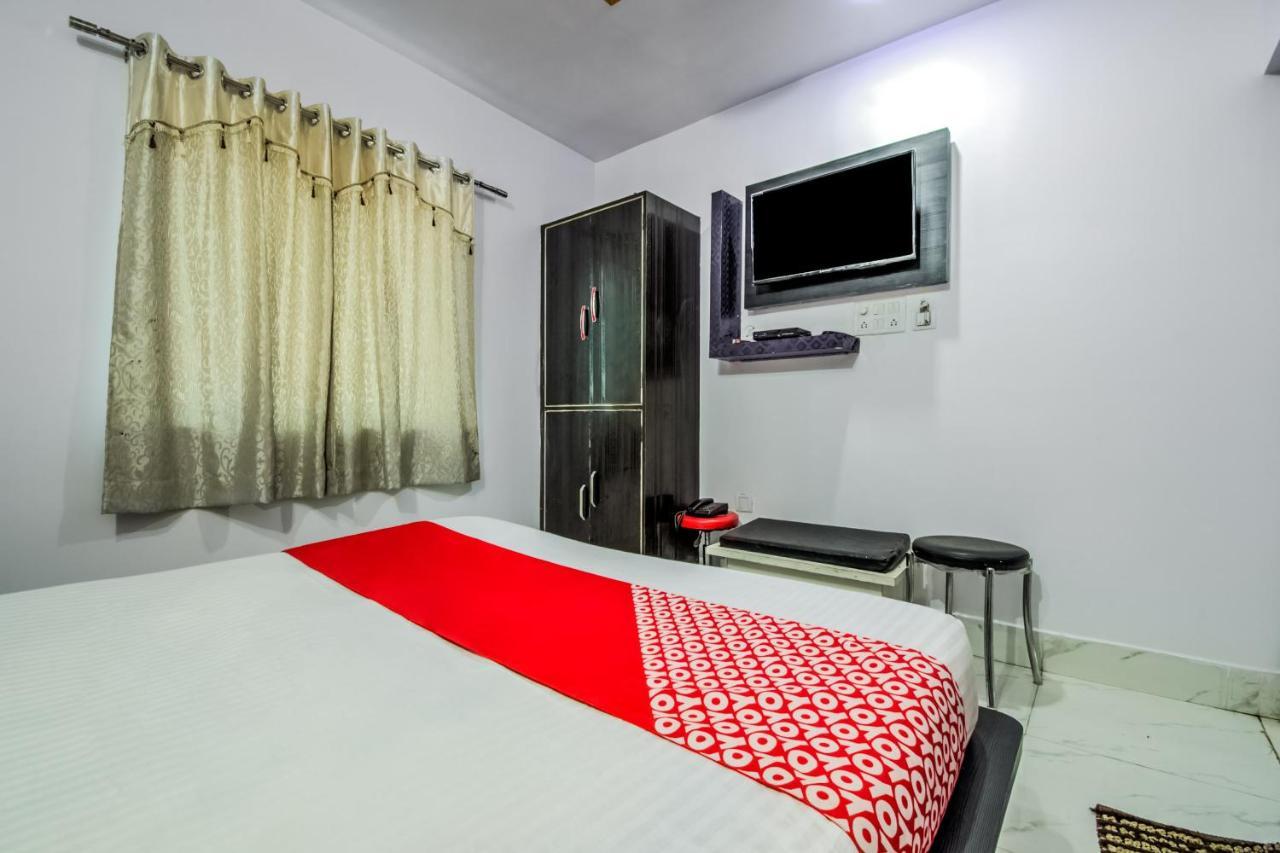 Oyo 14993 Rp Palace Danapur Экстерьер фото