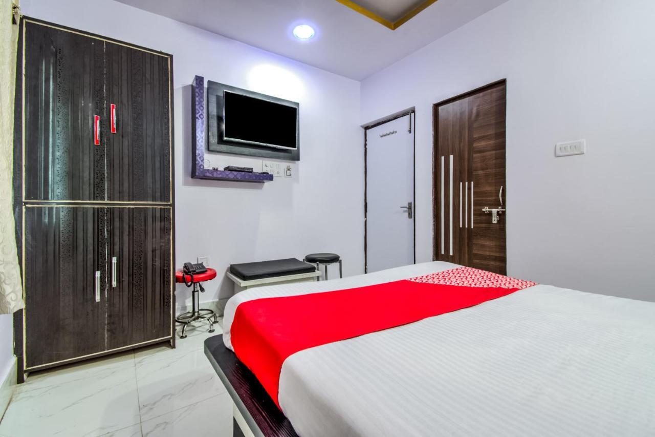 Oyo 14993 Rp Palace Danapur Экстерьер фото