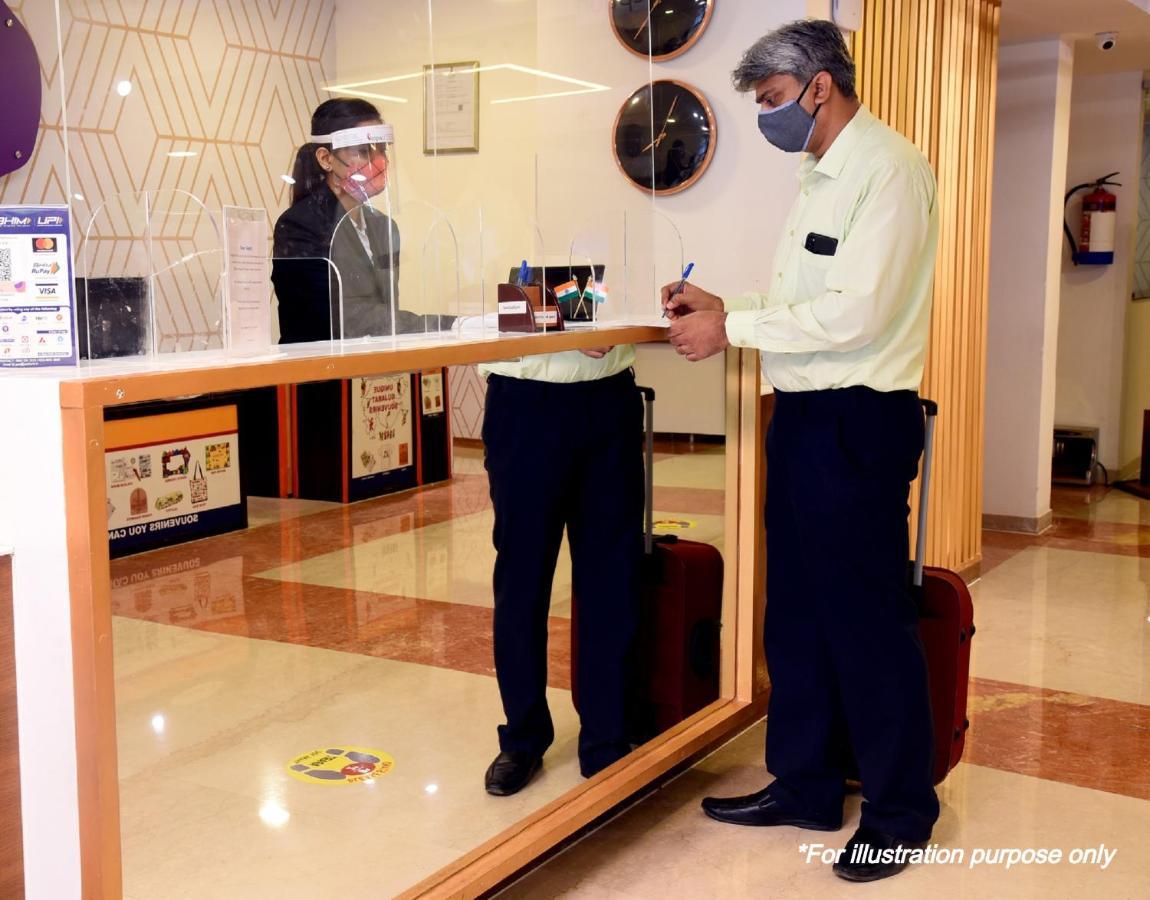 Oyo 14993 Rp Palace Danapur Экстерьер фото